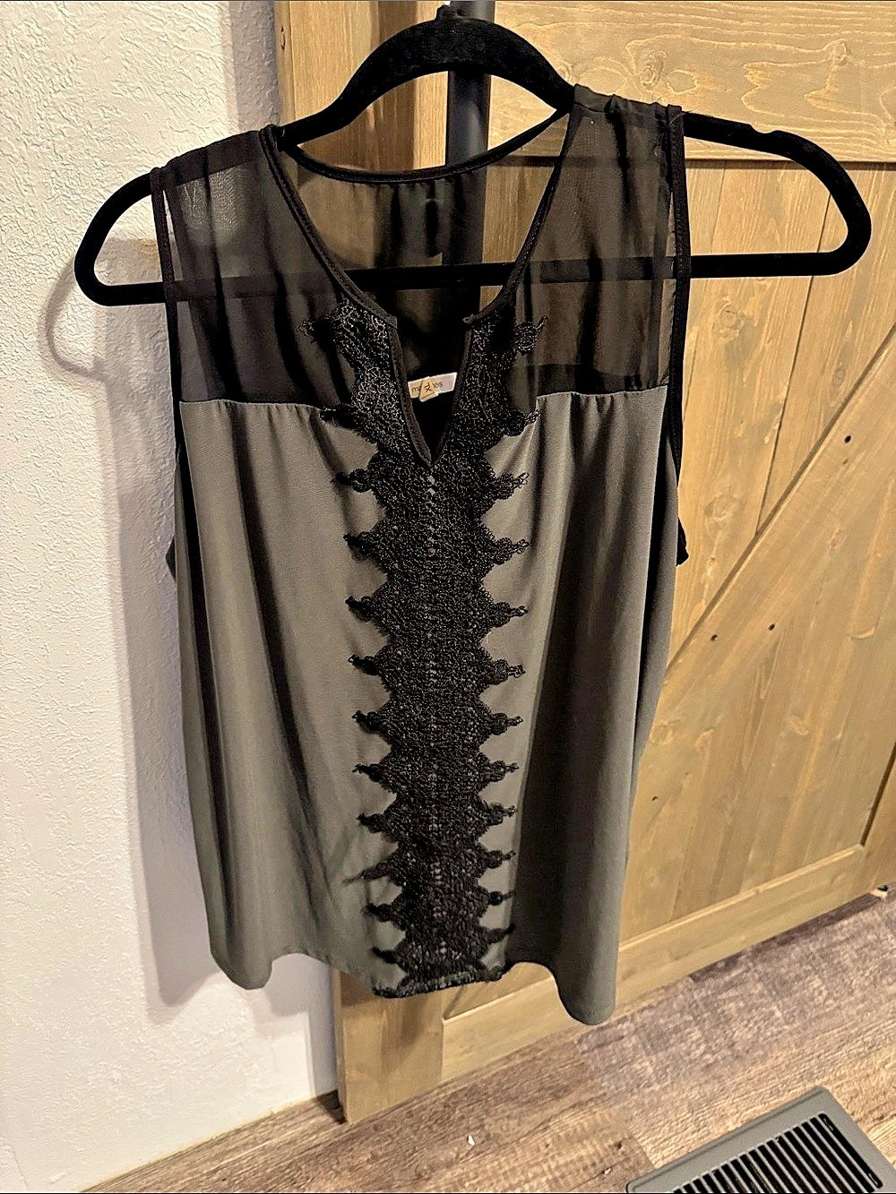 Maurices Black Lace Detail Blouse Size XL Like New